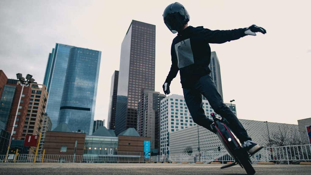 V10F Electric Unicycle Review: Enthusiast Perspective — INMOTION USA